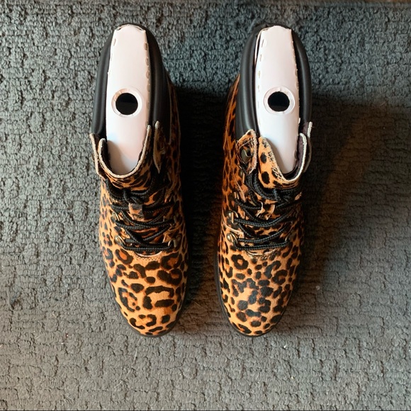 Timberland cheetah print London square mid hikers - Picture 8 of 10